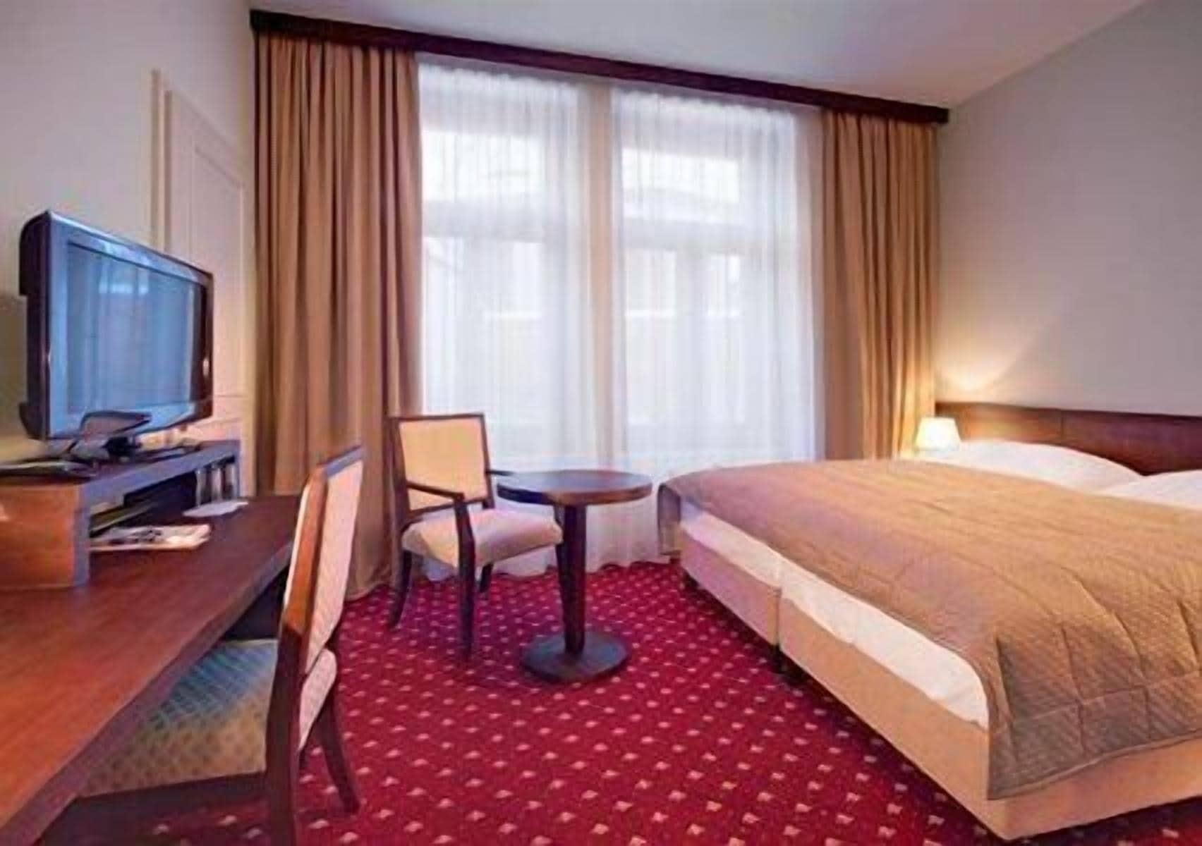 Clarion Grandhotel Zlaty Lev Hotel 4*