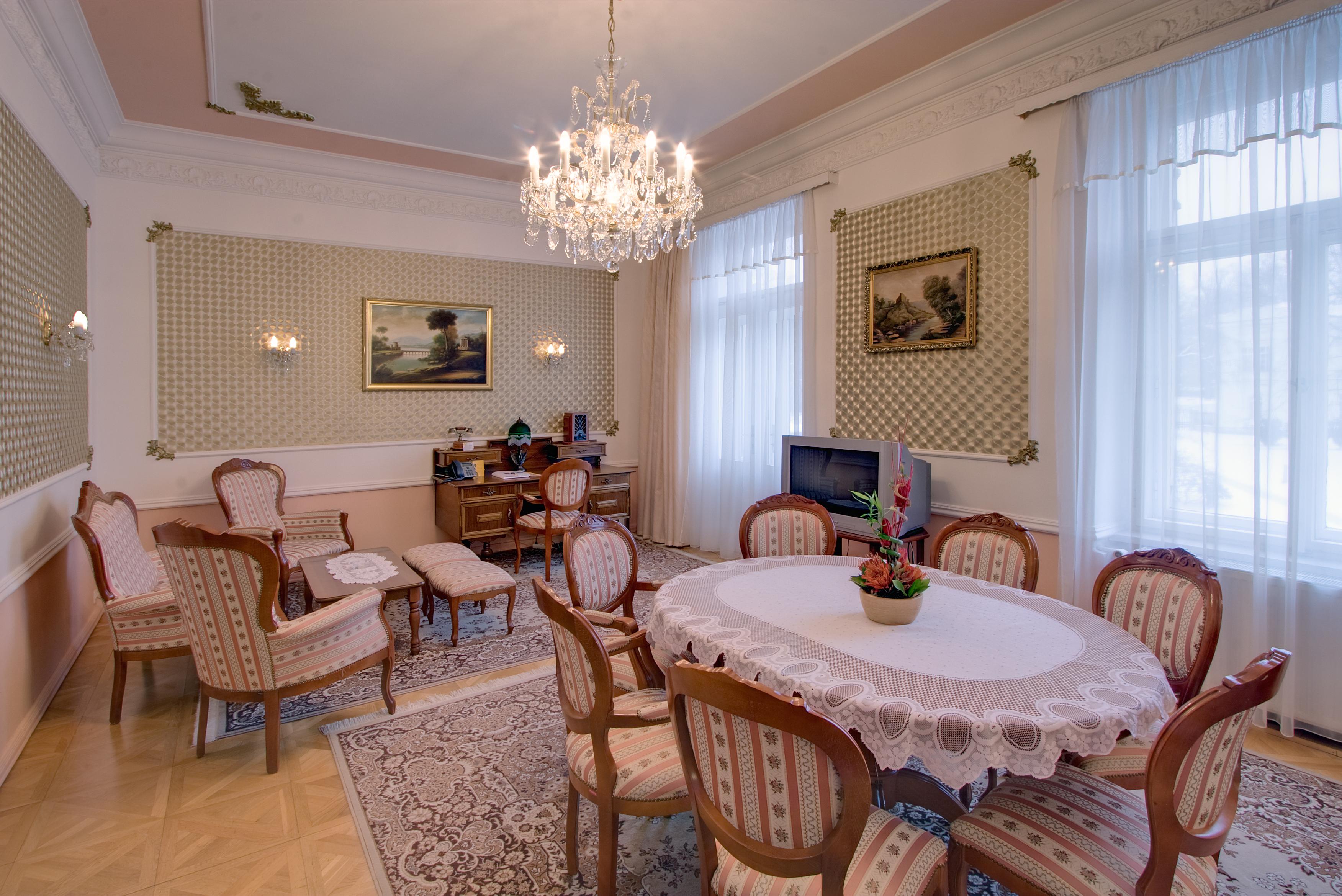 Clarion Grandhotel Zlaty Lev Hotel 4*