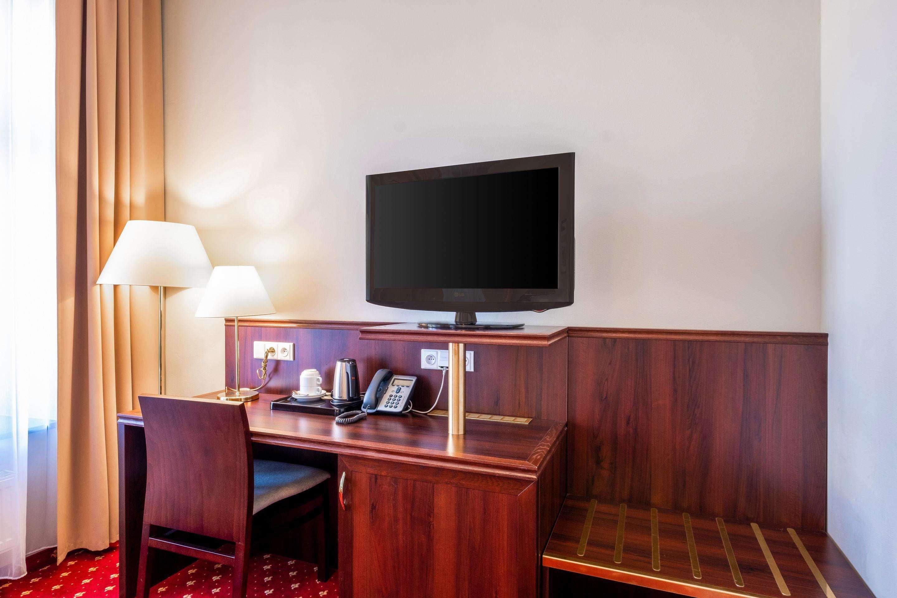 Hotel Clarion Grandhotel Zlaty Lev 4*