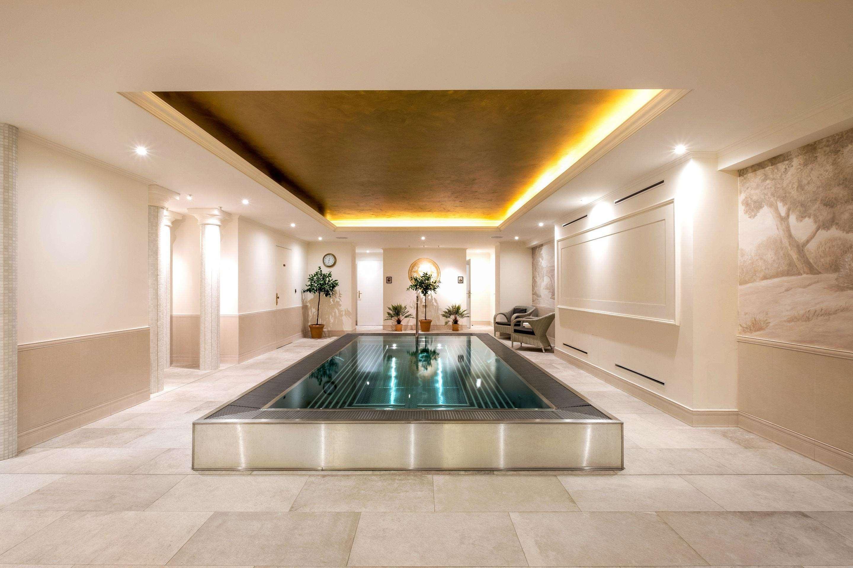 Clarion Grandhotel Zlaty Lev 4*